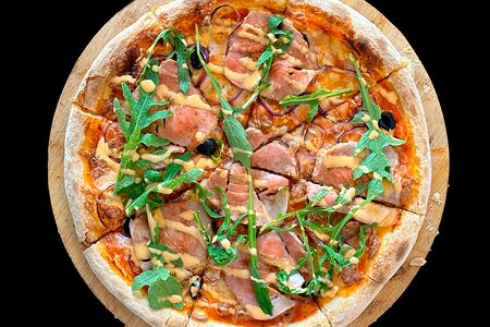 Пицца с Тунцом