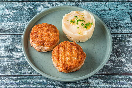 Говяжьи котлеты с пюре