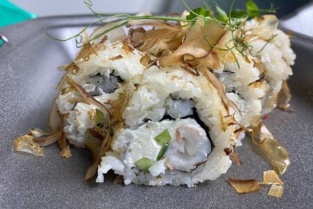 Бонито с креветкой