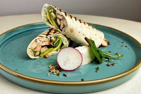 Ролл с курочкой