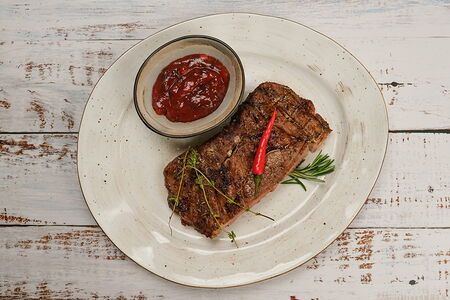 Стейк из cвинoй шейки