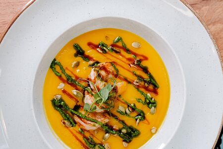 Тыквенный суп с креветками