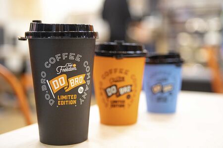 Чёрный фильтр-кофе