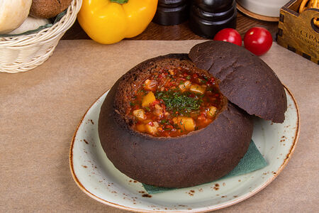 Суп рагу с томлеными щечками