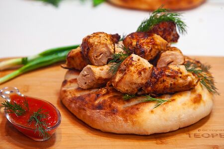 Сет Шашлык куриный с лепешкой