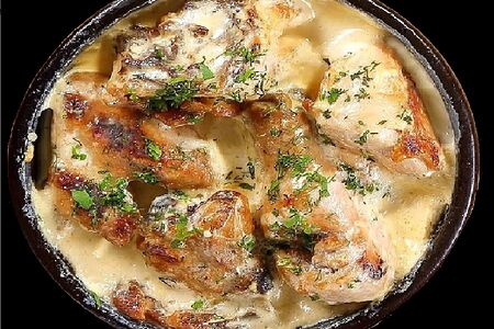 Чкмерули с куриным филе в сливочном соусе