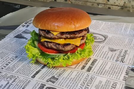 Двойной Нью-Йорк бургер