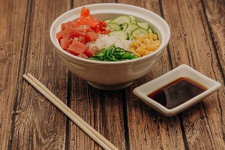 Поке с тунцом