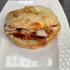 Шаурма в лепешке фирменная