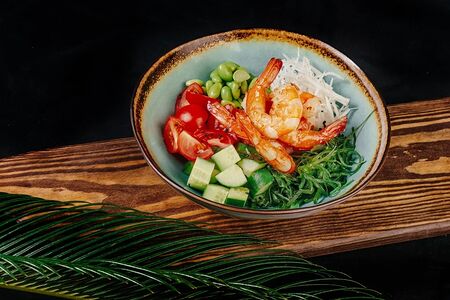 Поке с креветками