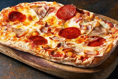 Римская пицца Мясная