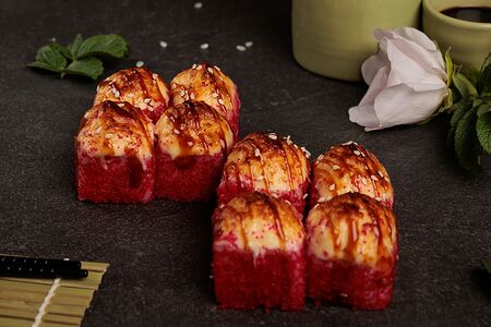 Запечённый ролл с окунем