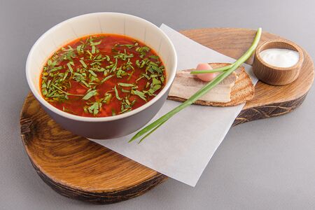 Борщ со сметаной