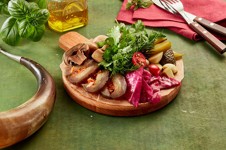 Грузинские соленья из бочки