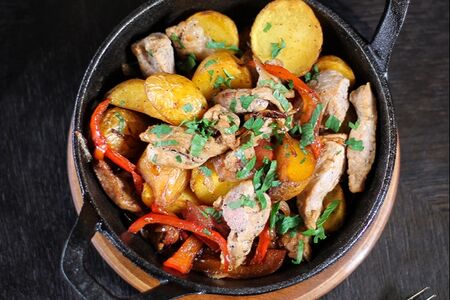 Жаркое со свининой