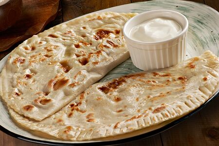 Кутаб с сыром