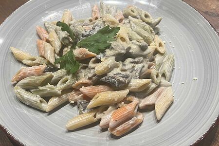 Паста с грибами умами