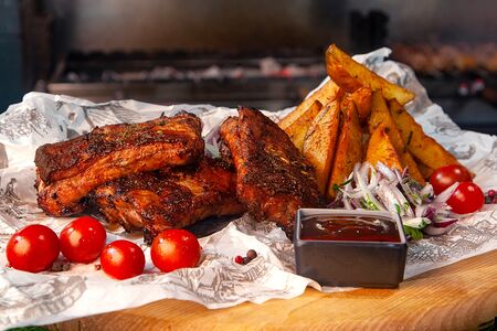 Сет Свиные ребрышки с картофелем