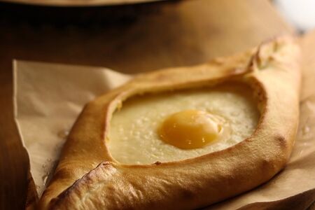 Хачапури по-аджарски