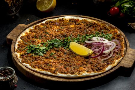 Лахмаджун Мясной