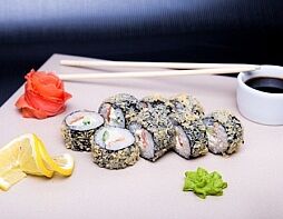 Жареная филадельфия с лососем