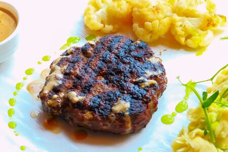 Рубленый стейк