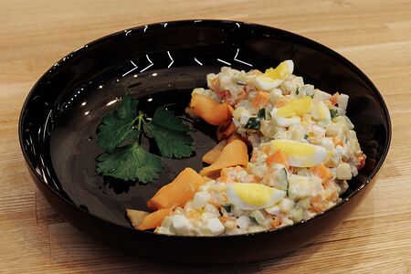 Оливье с сёмгой