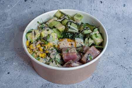 Поке с тунцом