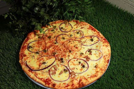 Пицца Тунец