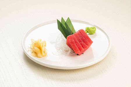 Сашими Тунец