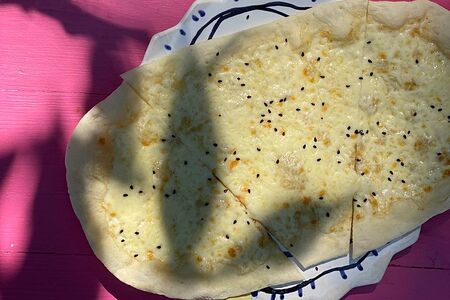 Лаффа с сыром моцарелла