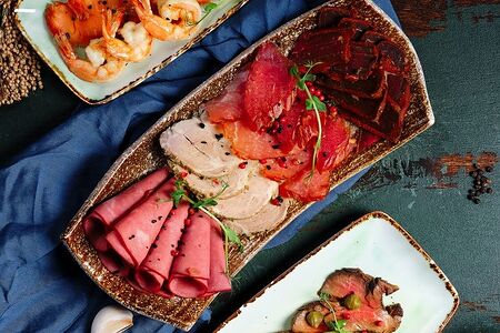 Мясное ассорти