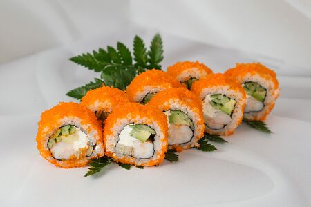 Калифорния с тигровой креветкой