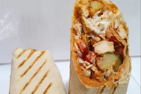 Классическая шаурма с курицей средняя