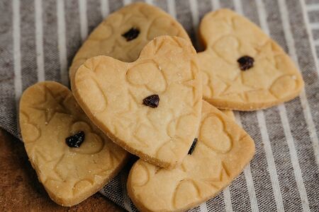 Печенье рисовое с клюквой без глютена