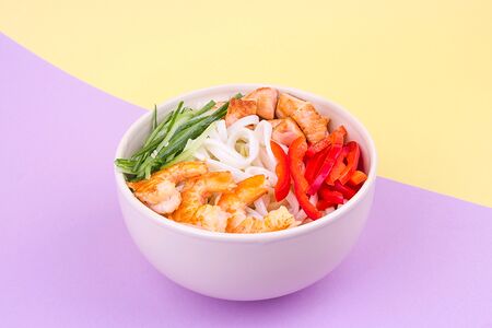 Вок М удон Морской