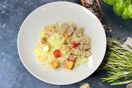 Цезарь с курицей