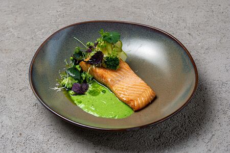 Стейк из форели