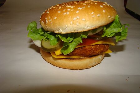 Бургер оригинальный куриный S