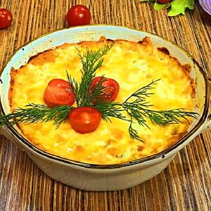 Запеканка Свинo-говяжий фарш, картофель, лук и брокколи 