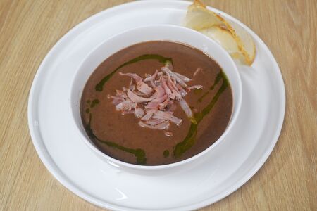 Крем-суп Фасолевый с беконом