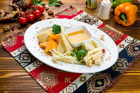 Сырное ассорти