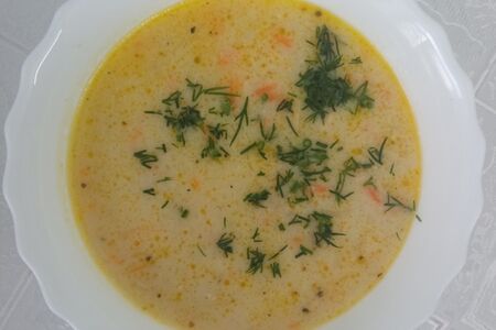 Суп сырный рисовый с курицей