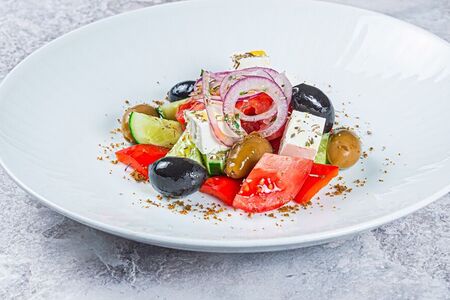 Салат греческий