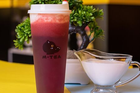 Горячая вишня