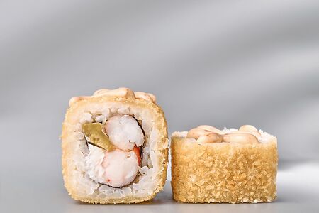 Креветка с авокадо темпура