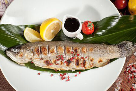 Форель на углях