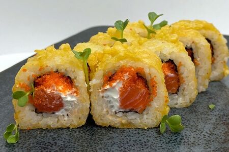Темпура ролл с лососем