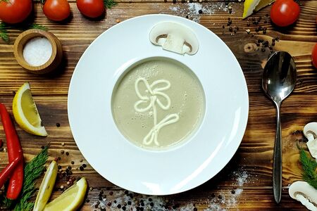 Крем-суп грибной