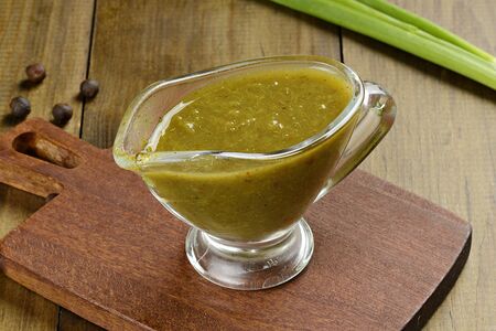 Грузинский соус Ткемали зеленый